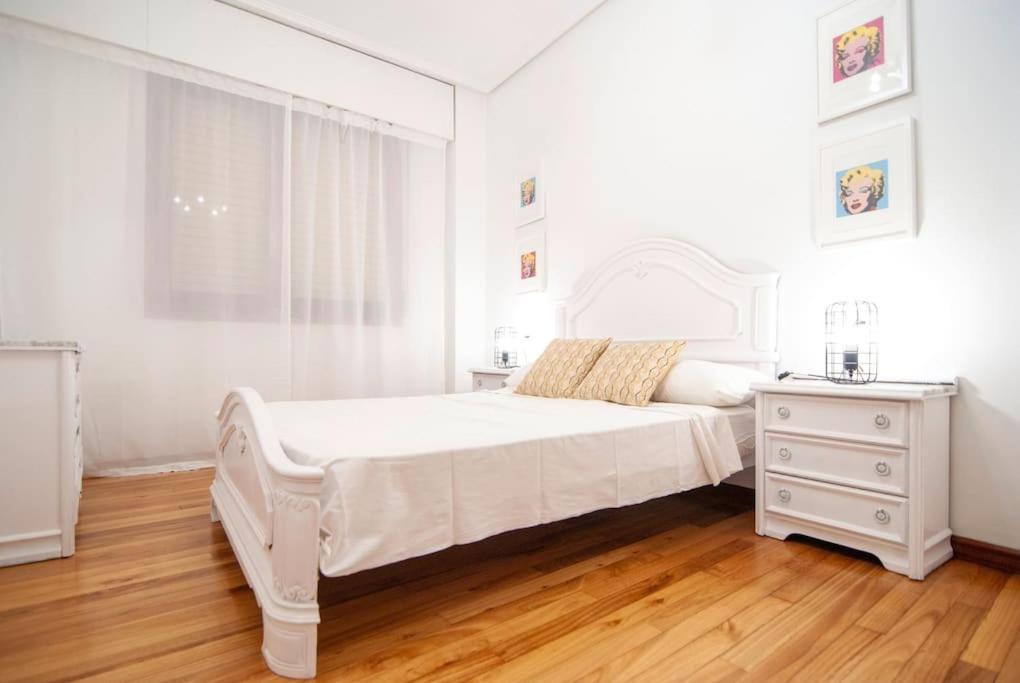 Bilborock By Zazpikaleak Apartment บิลเบา ภายนอก รูปภาพ